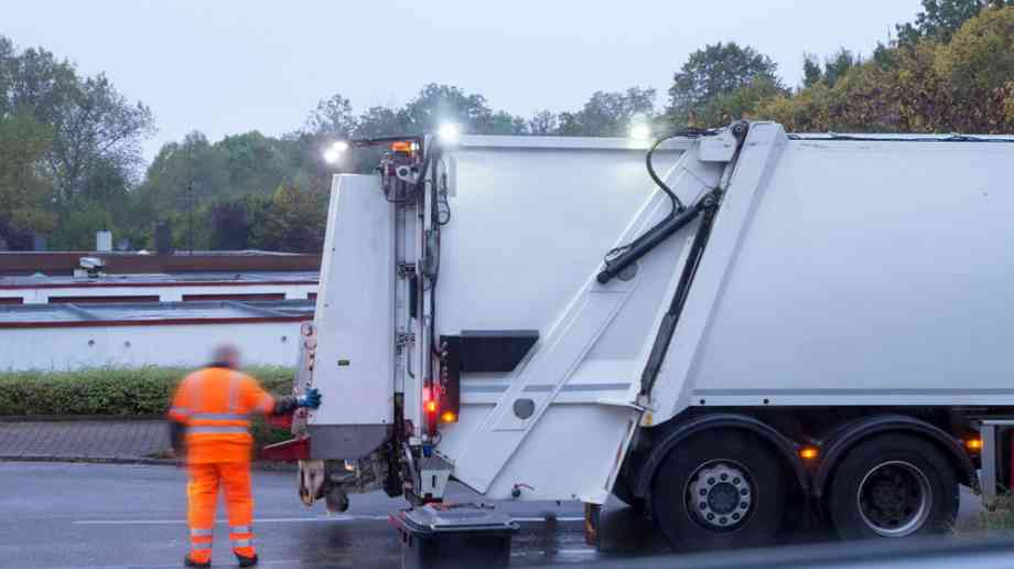 Bin man with lorry