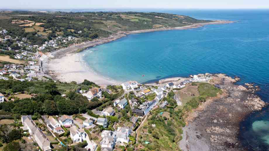 Cornish coastal town