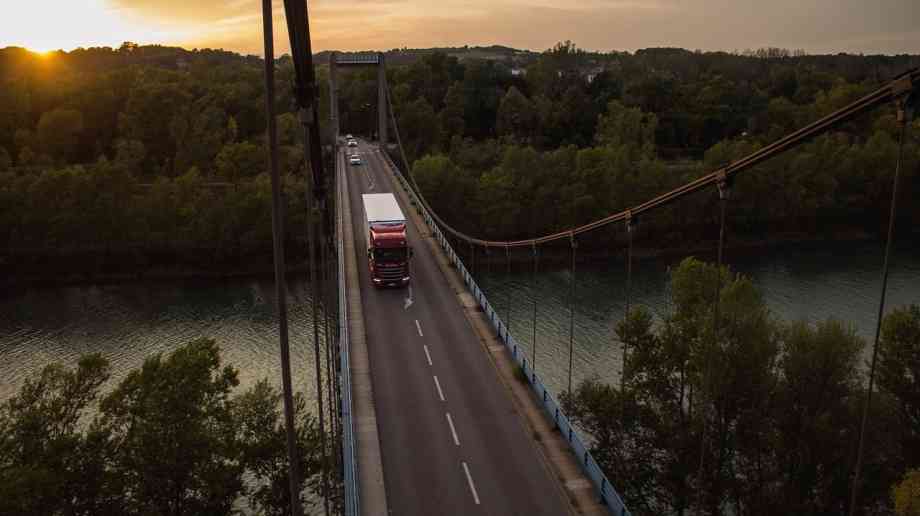 Thousands of council bridges at risk of collapse