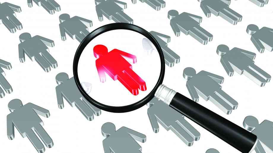 UK unemployment falls to 1.49 million