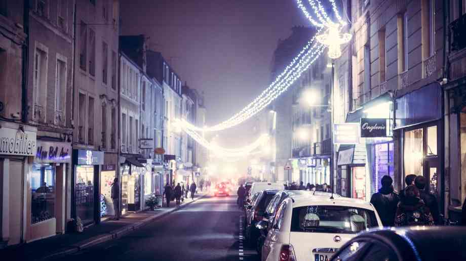 Converting empty spaces above shops can solve housing crisis, MPs say